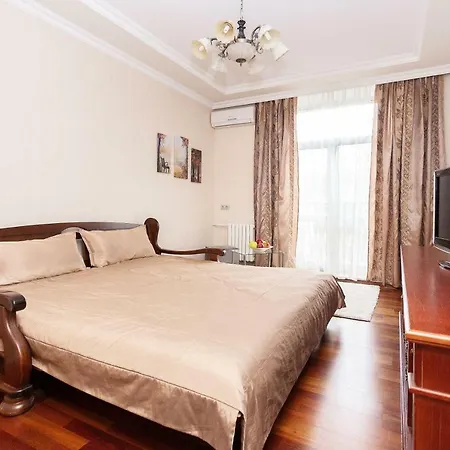 карла маркса, 8 Апартаменты